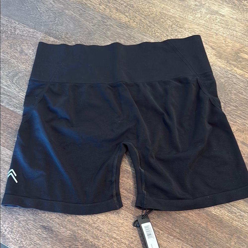 NWT Oner Active Effortless Seamless Shorts